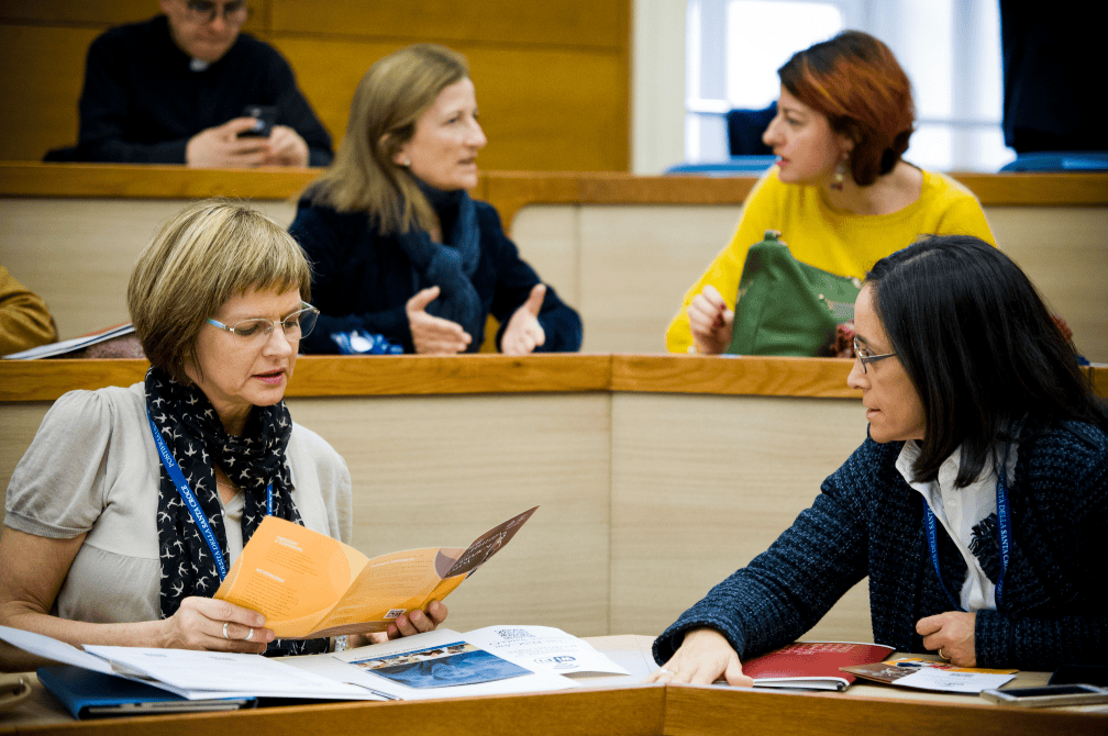 Vantaggi di seguire dei formazione per docenti online